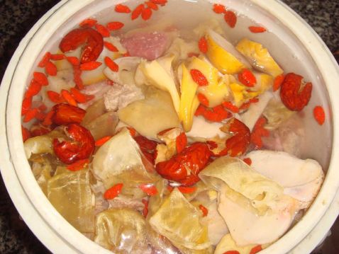 Fish Maw and Conch Stew Soup recipe