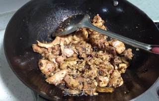 Braised Chicken with Pleurotus Eryngii and Black Bean Sauce recipe