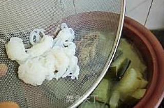 Homemade Soup---radish Kelp and Big Bone Soup recipe