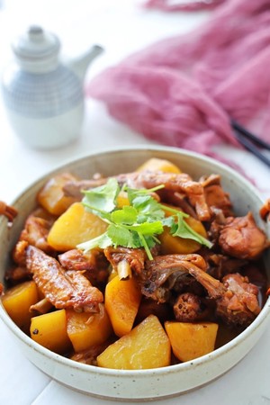 Cheaper Than Lamb, More Nutritious Than Pork, Simple Stew in A Pot, Nourishing and Warming Up! recipe