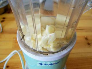 Homemade Garlic Chili Sauce recipe