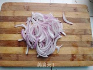 Beef Slices Mixed with Onion recipe