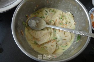 Lotus Root and Sophora Japonica Pancake recipe