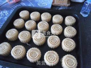 Pumpkin Paste Filling Mooncakes recipe