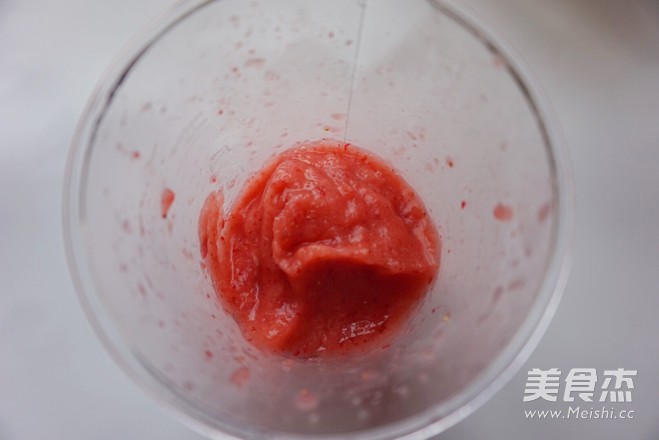 Strawberry Smoothie ~ Icy Summer recipe