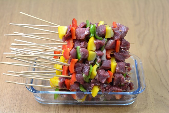 Lamb Kebabs with Colored Peppers recipe