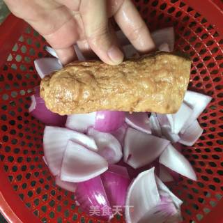 Fried Meat Rolls with Onions recipe