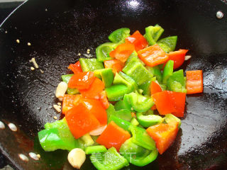 Stir-fried Beef with Bell Pepper recipe