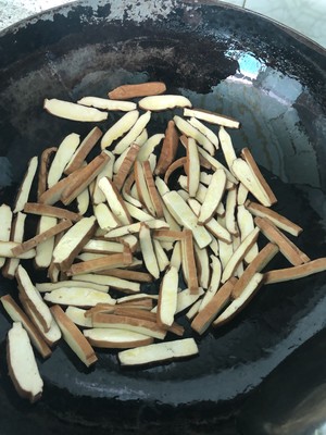 Celery Shredded Pork Sauteed Dry recipe
