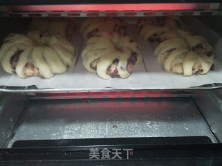 Homemade Red Bean Bread recipe