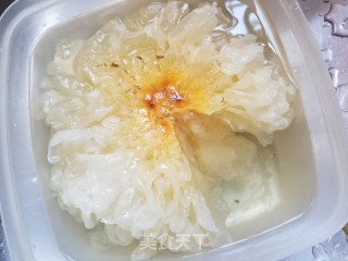 White Fungus Black Chicken Soup recipe