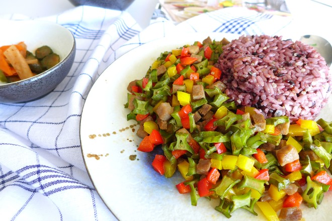 Four Carob Beef Rice Bowl recipe