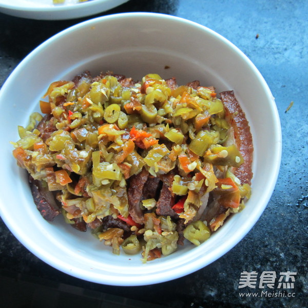 Salty and Spicy Dongpo Pork recipe