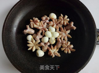 Hongguo Family Recipe-double Intestine Show Dragon Ball recipe