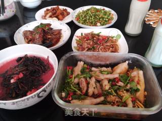 Hot and Sour Chicken Feet recipe