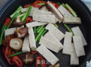 Stir-fried Meatloaf with Garlic and Fresh Mushrooms recipe