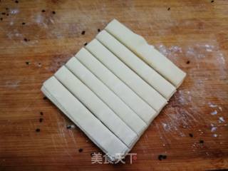 Variety of Wonton Wrappers: Small and Crisp recipe