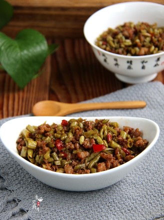 Stir-fried Minced Pork with Capers recipe