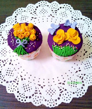 Flower Fondant Cupcakes recipe