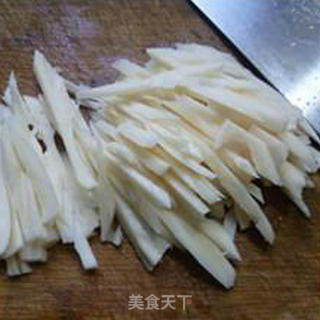 Stir-fried Lotus Root with Leeks recipe