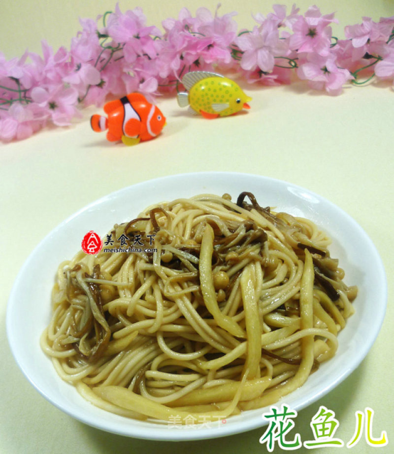 Fried Noodles with Golden Needle Mushroom and Rice White recipe