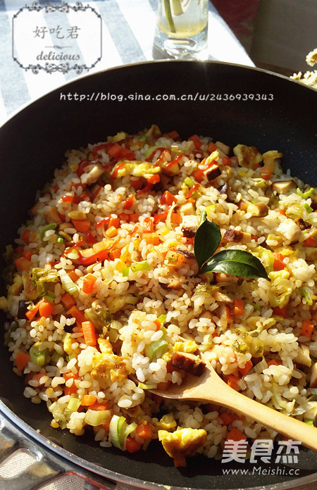 Assorted Fried Rice with Tomatoes recipe