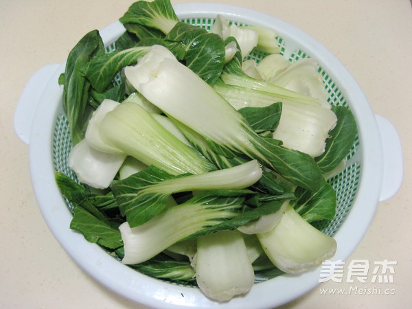 Canola, Shiitake, Fungus Dumplings recipe