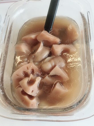 Lotus Root Trotter Herbal Soup recipe