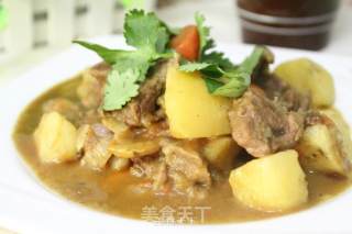 Beef Stew with Curry Potatoes recipe