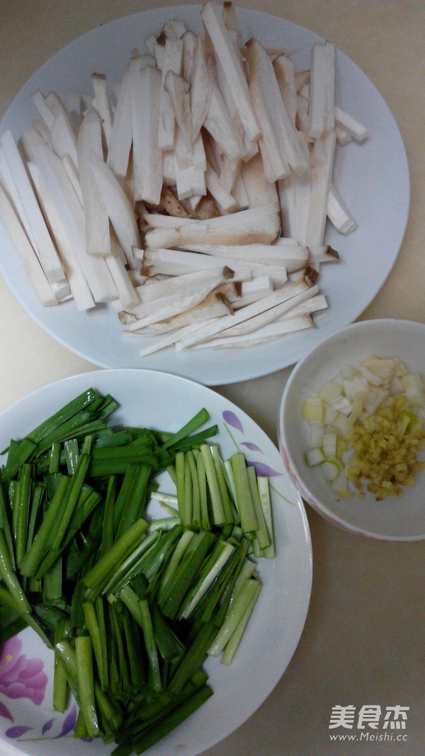 Fried Leek with Eryngii Mushrooms recipe