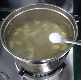 【jiangsu】green Radish Ribs Soup recipe