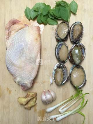 Braised Chicken with Fresh Abalone recipe