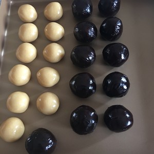 Cantonese-style Moon Cakes (milk Flavor) recipe