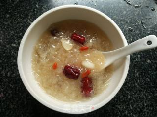 Fresh White Fungus Soup recipe