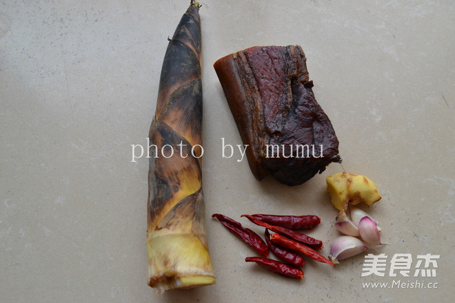 [authentic Hunan] Stir-fried Bacon with Spring Bamboo Shoots recipe