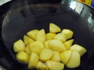 [simple Banquet Dishes in Yiru's Private Room] Roasted Chicken Nuggets with Taro recipe