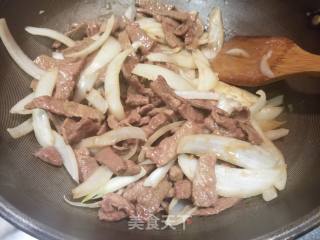 Fried Beef with Onion and Cumin recipe