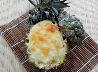 Pineapple Seafood Baked Rice recipe